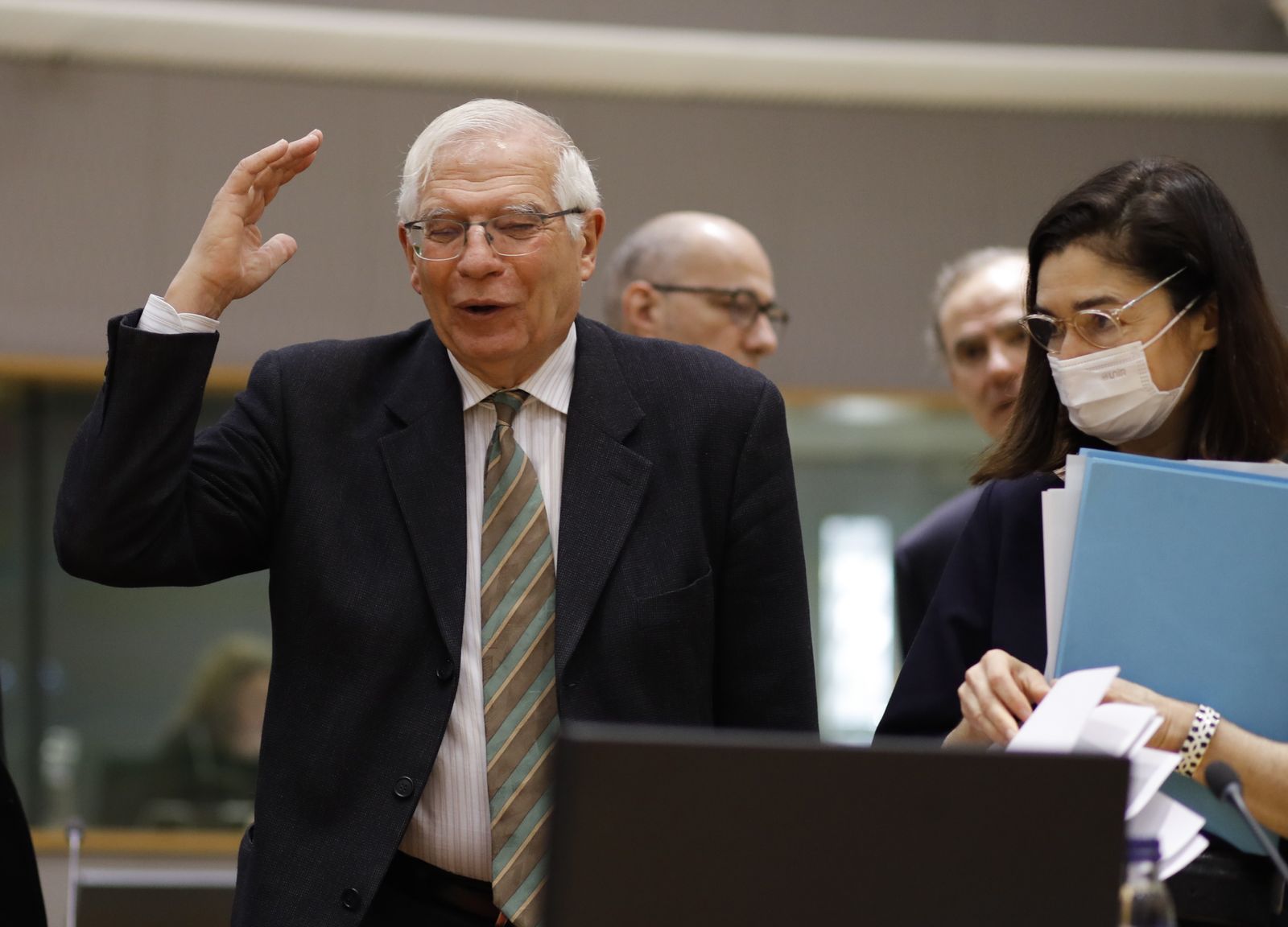 Borrell cree que la posición española sobre el Sáhara no contradice la europea